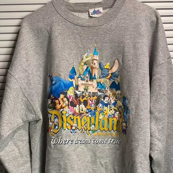 Vintage 90s Disneyland Resort graphic crewneck sweater - Picture 3 of 7